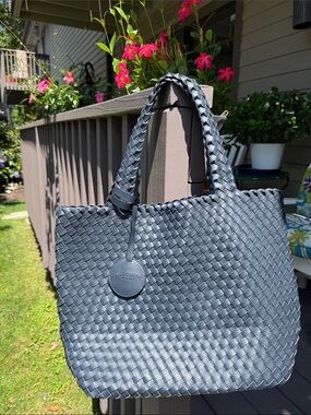 Ilse Jacobsen woven tote bag